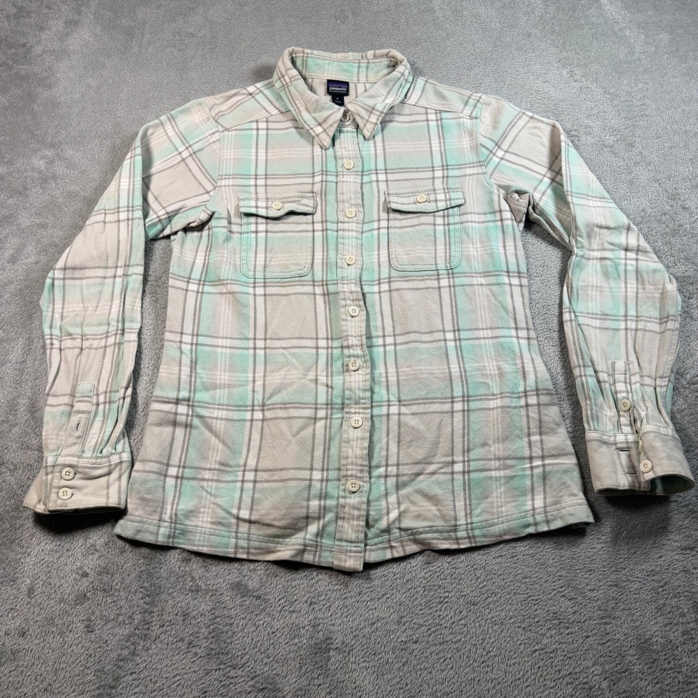Patagonia Fjord Flannel Shirt Women 6 Beige Plaid Organic Cotton Button Up